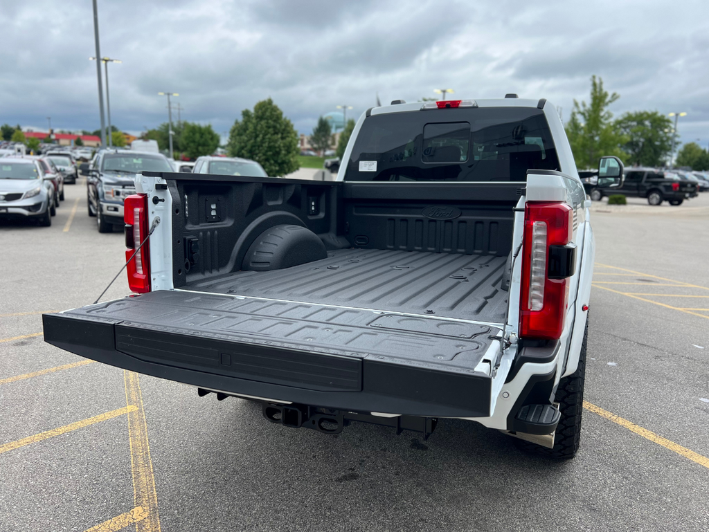 new 2025 Ford F-250SD car, priced at $114,634