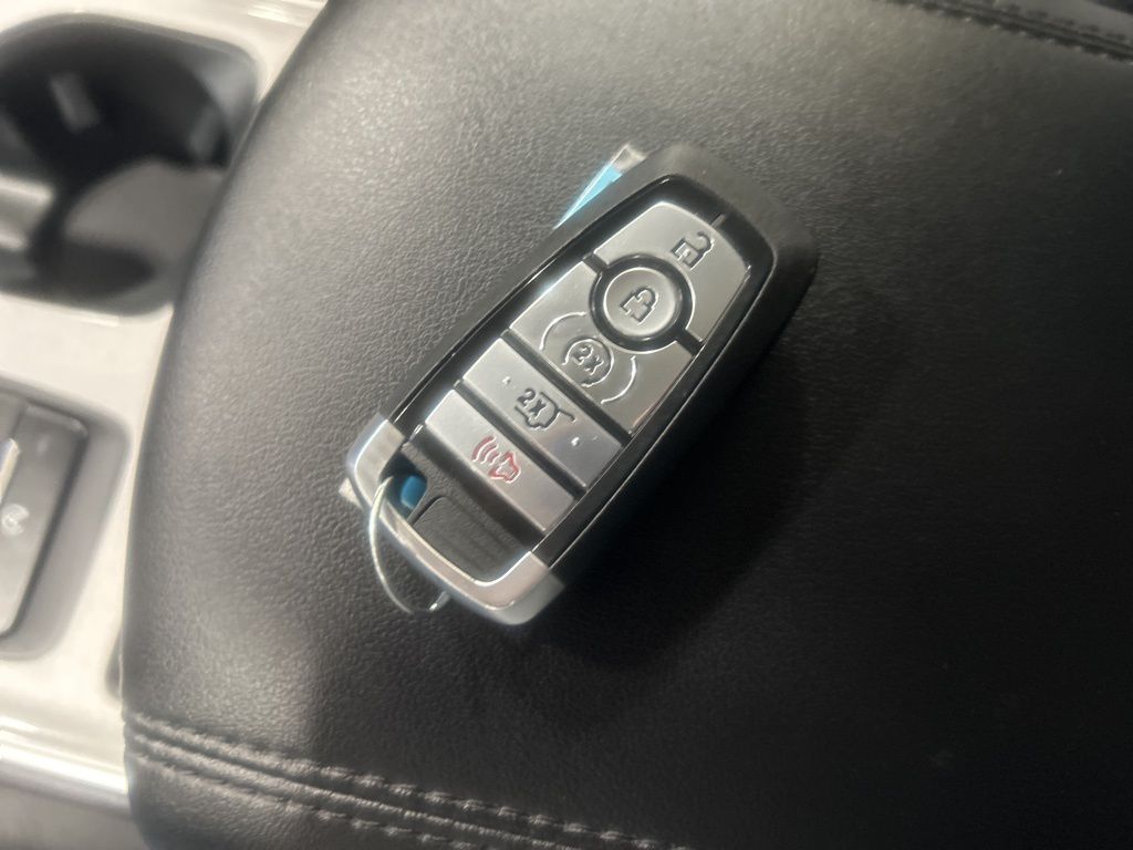 used 2023 Ford Edge car, priced at $29,956