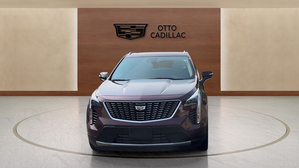 used 2022 Cadillac XT4 car, priced at $29,450