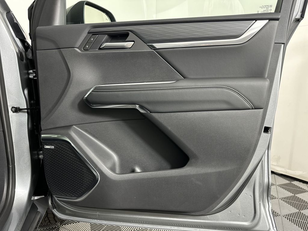 new 2025 GMC Acadia car, priced at $50,624