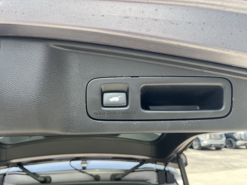 used 2018 Honda CR-V car, priced at $20,621