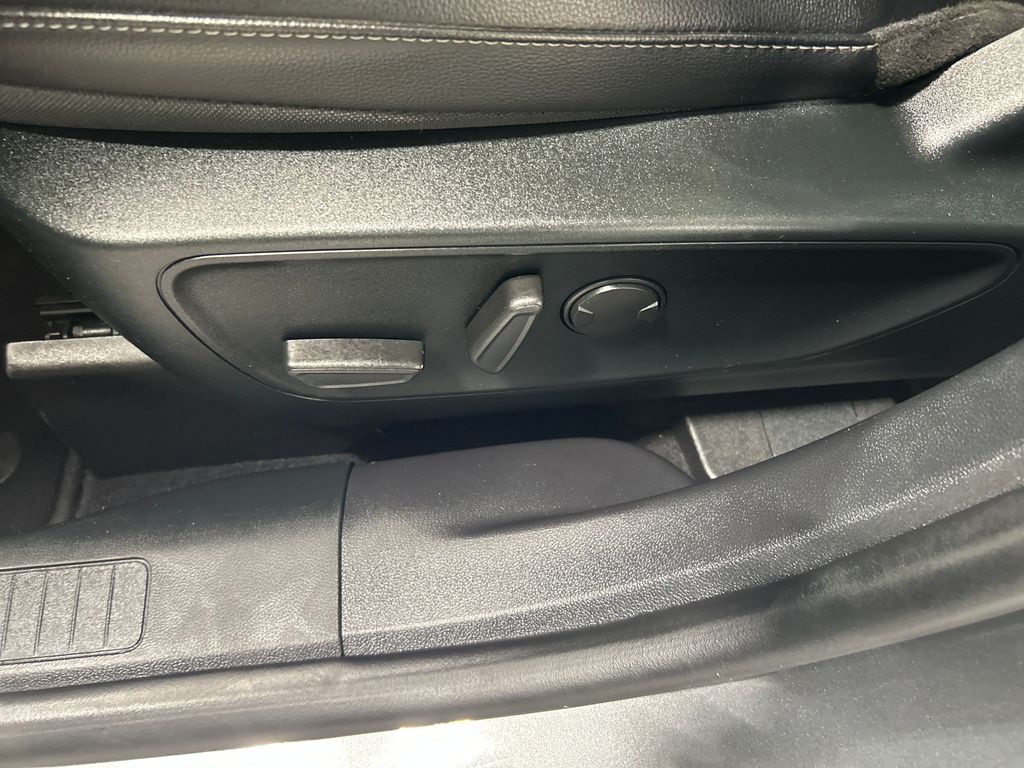 used 2022 Ford Escape car, priced at $27,482