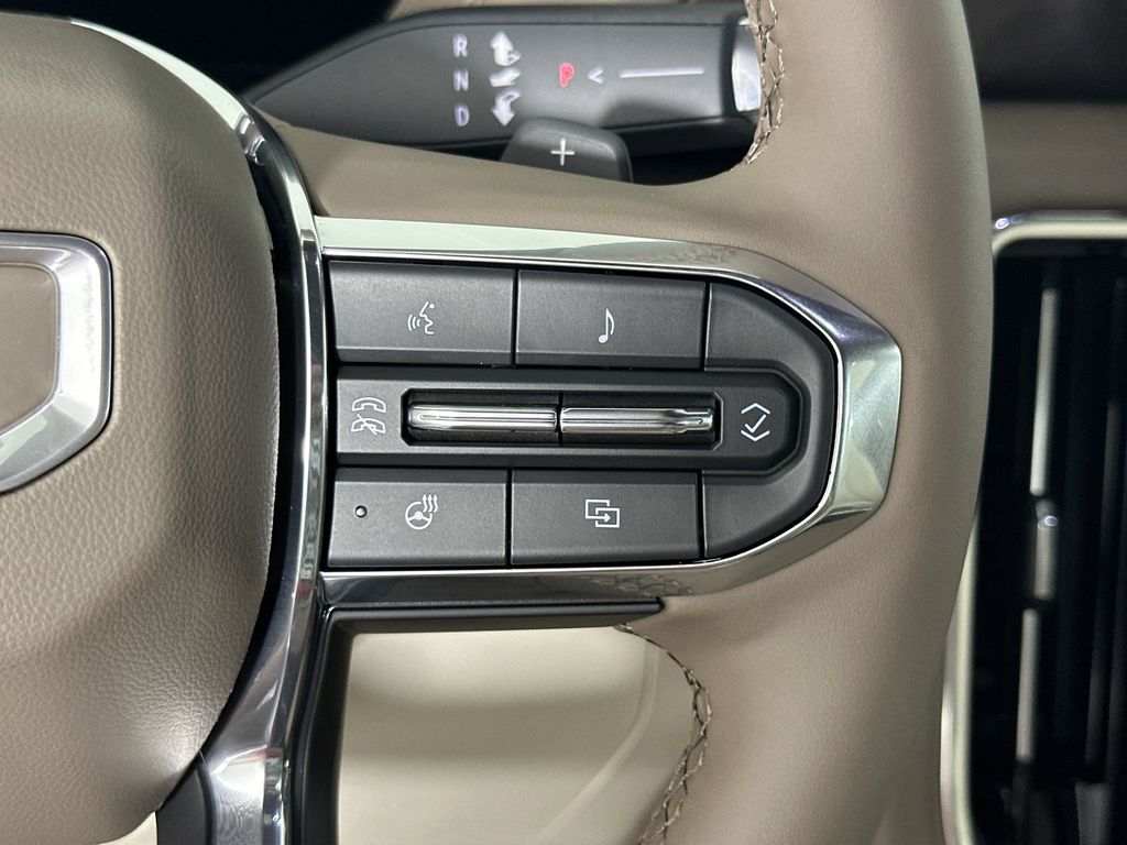 new 2025 GMC Yukon XL car, priced at $92,359
