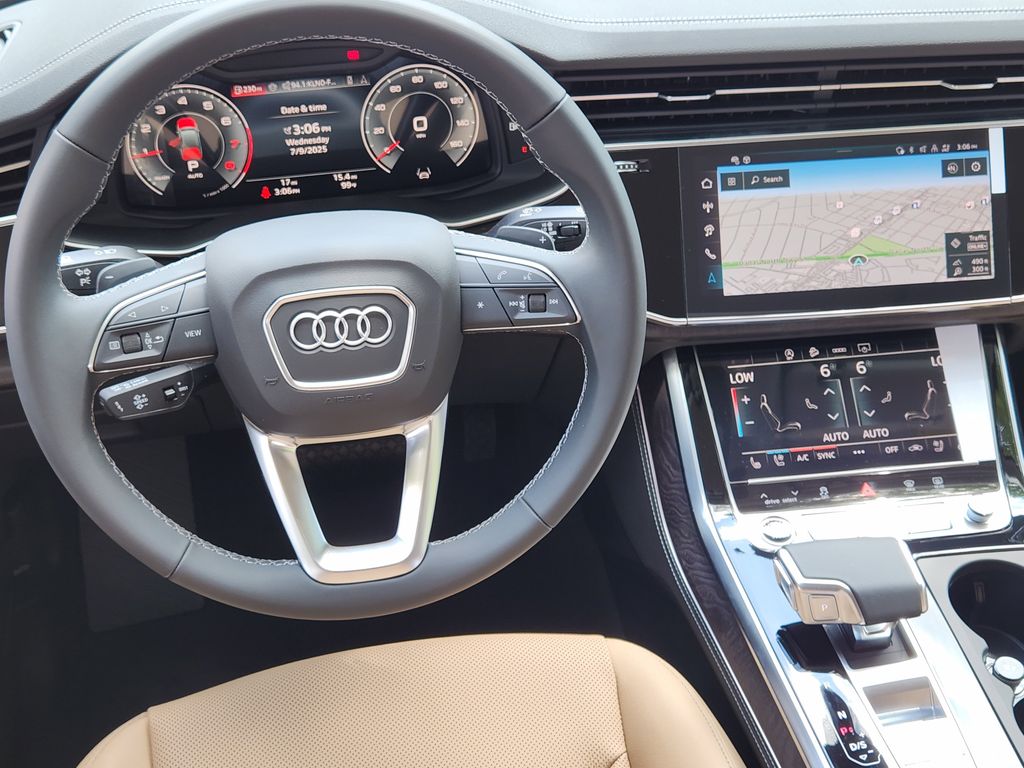 new 2025 Audi Q7 car, priced at $78,950
