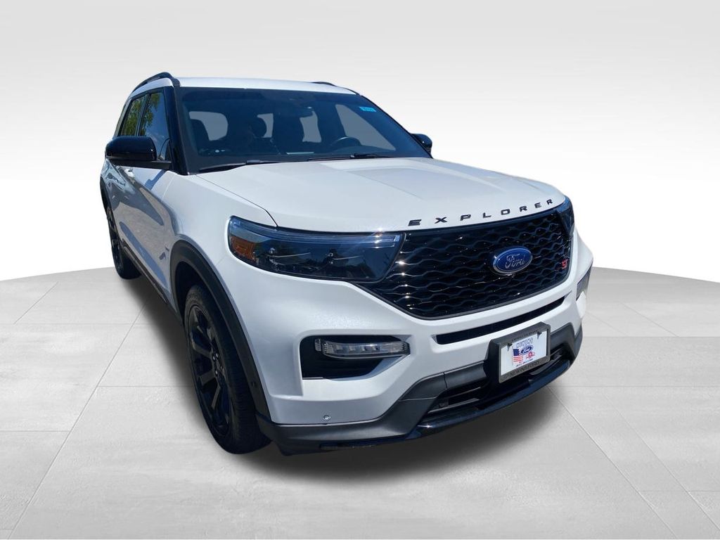 used 2022 Ford Explorer car, priced at $38,350
