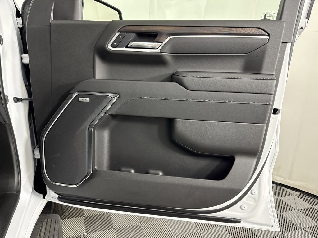 new 2026 GMC Sierra 1500 car, priced at $60,925