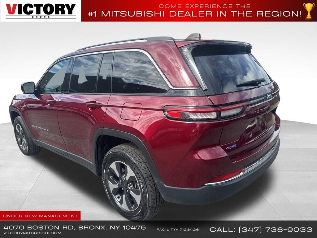 used 2023 Jeep Grand Cherokee car, priced at $22,119