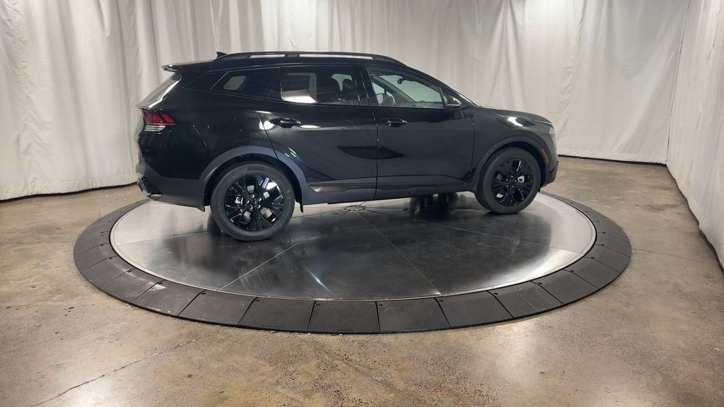 new 2025 Kia Sportage Plug-In Hybrid car, priced at $41,096