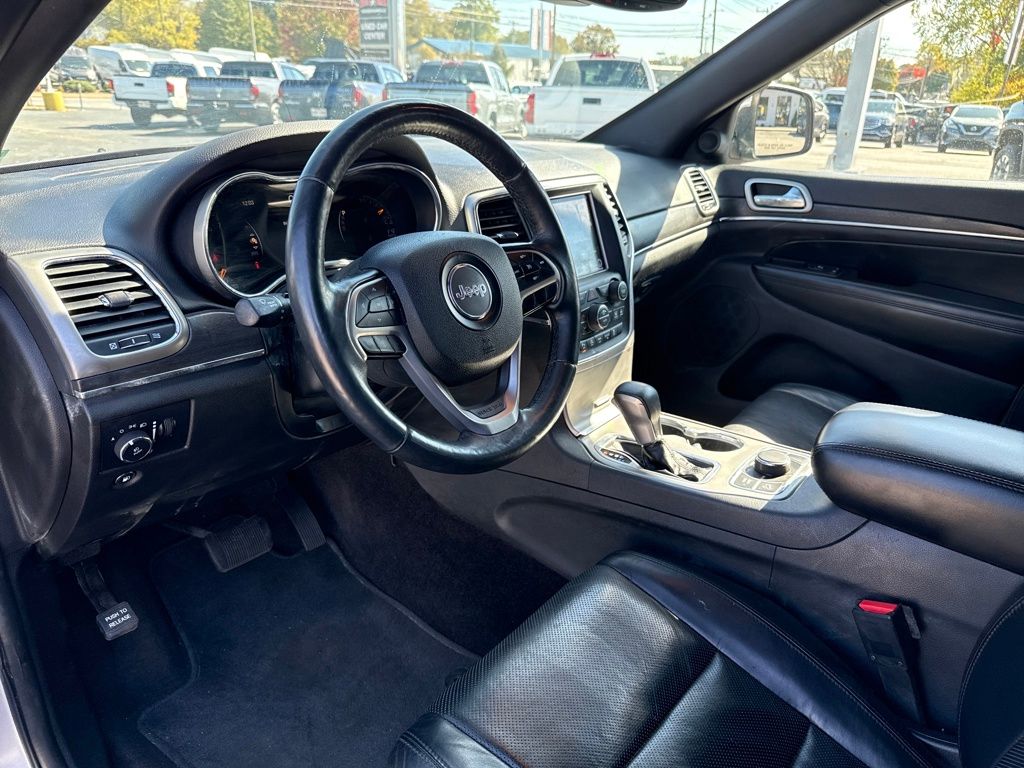 used 2018 Jeep Grand Cherokee car, priced at $20,215