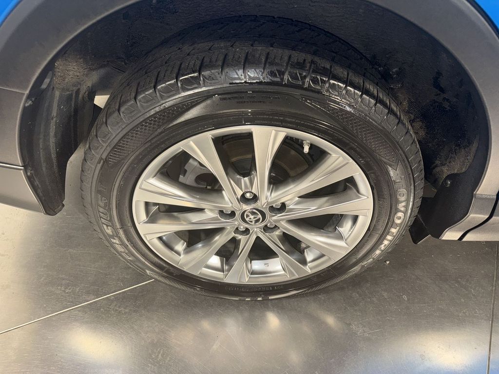used 2018 Toyota RAV4 Hybrid car, priced at $26,998