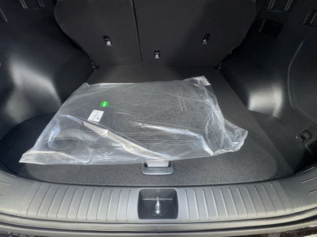 new 2025 Kia Sportage Hybrid car, priced at $39,788