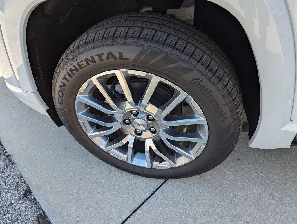 new 2026 GMC Terrain car, priced at $40,466
