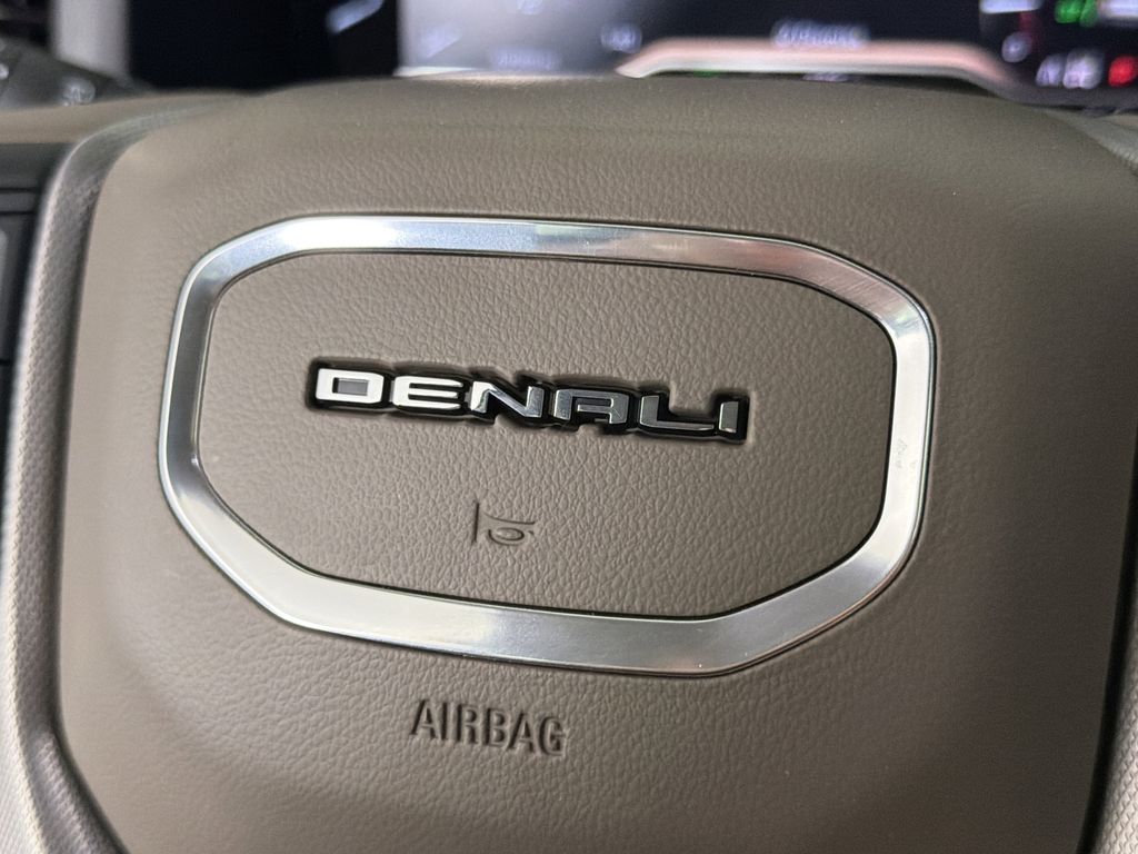 used 2022 GMC Yukon car, priced at $58,999