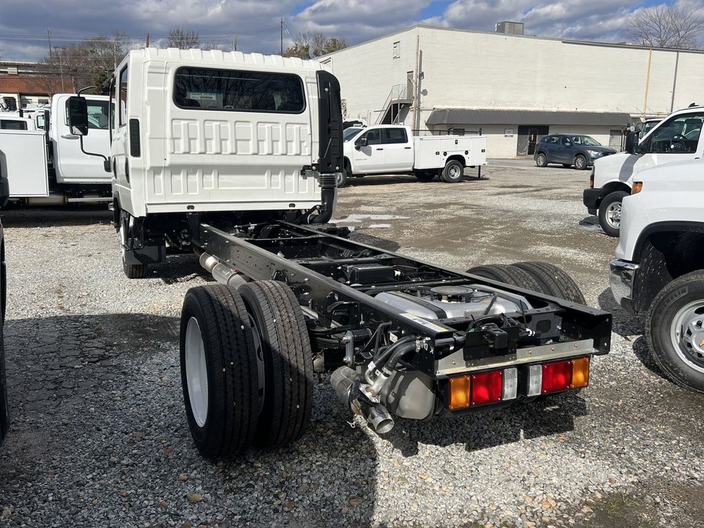 new 2025 Chevrolet 4500 HG LCF Gas car, priced at $76,570