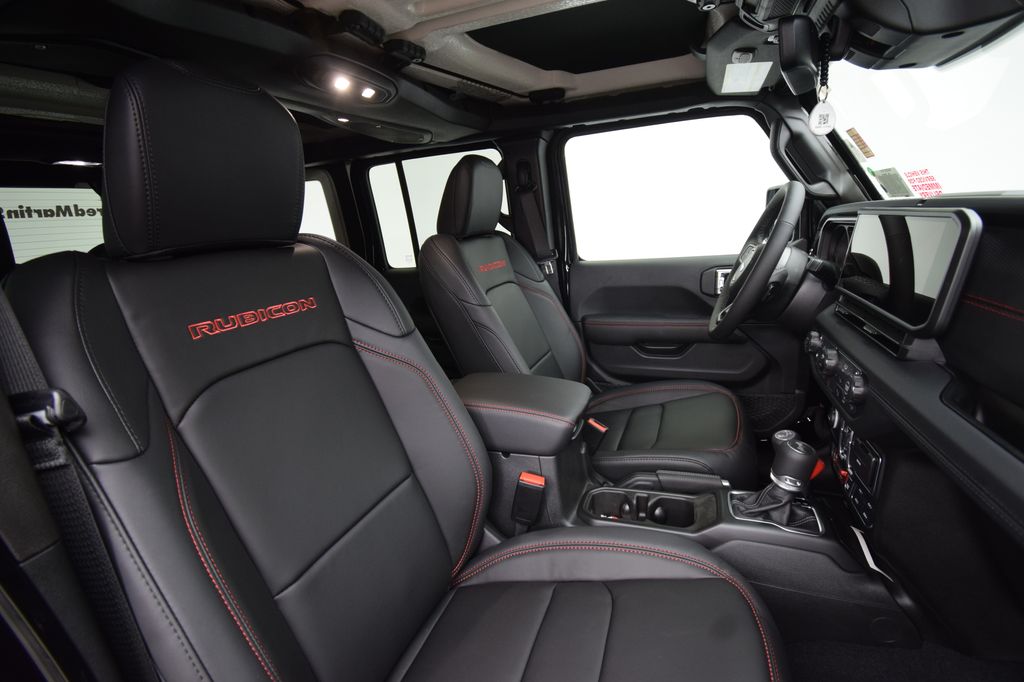 new 2026 Jeep Wrangler car, priced at $60,521