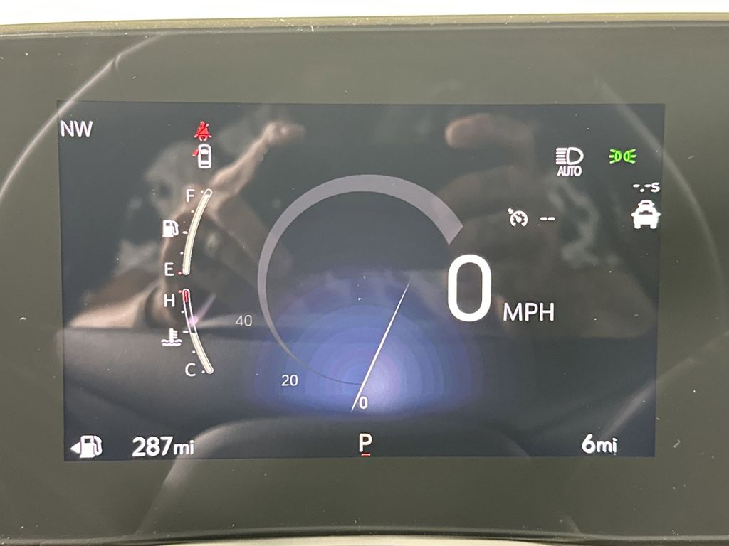 new 2025 Buick Envista car, priced at $30,095