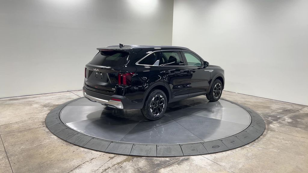 new 2025 Kia Sorento car, priced at $36,259