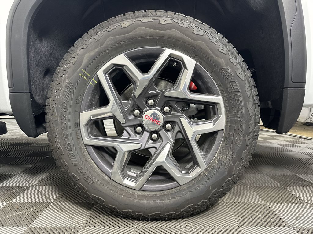 new 2025 GMC Sierra 1500 car, priced at $58,824