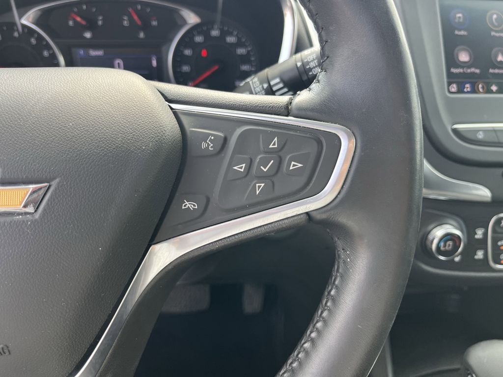 used 2022 Chevrolet Equinox car, priced at $20,991
