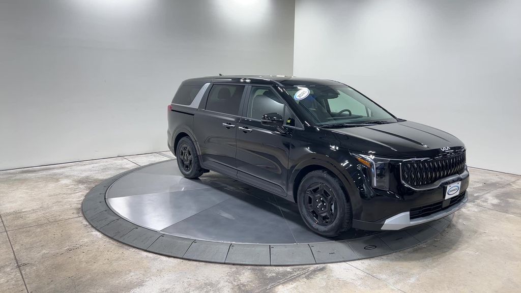 new 2025 Kia Carnival car, priced at $40,870