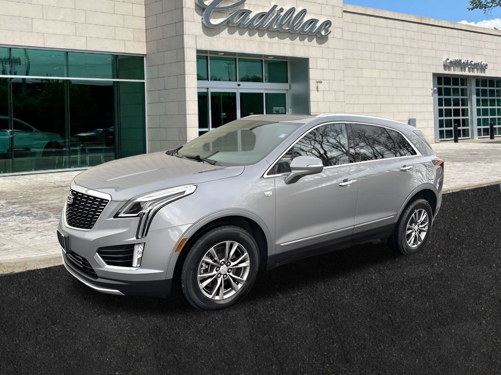 used 2023 Cadillac XT5 car, priced at $36,250