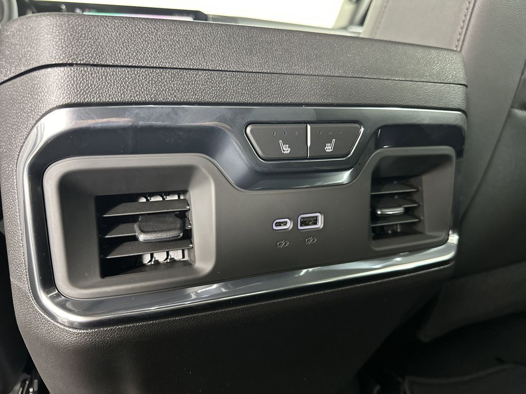 new 2025 GMC Sierra 1500 car, priced at $58,824