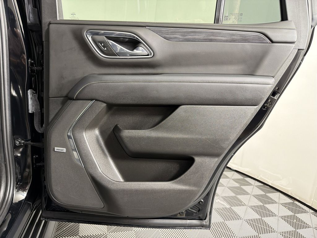 used 2023 GMC Yukon car, priced at $59,893