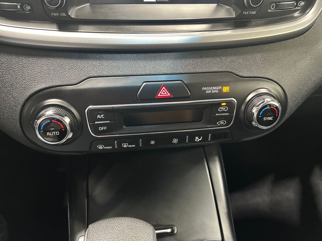 used 2019 Kia Sorento car, priced at $18,834