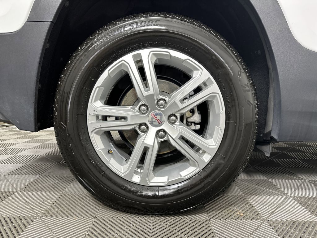 used 2024 GMC Terrain car, priced at $23,924