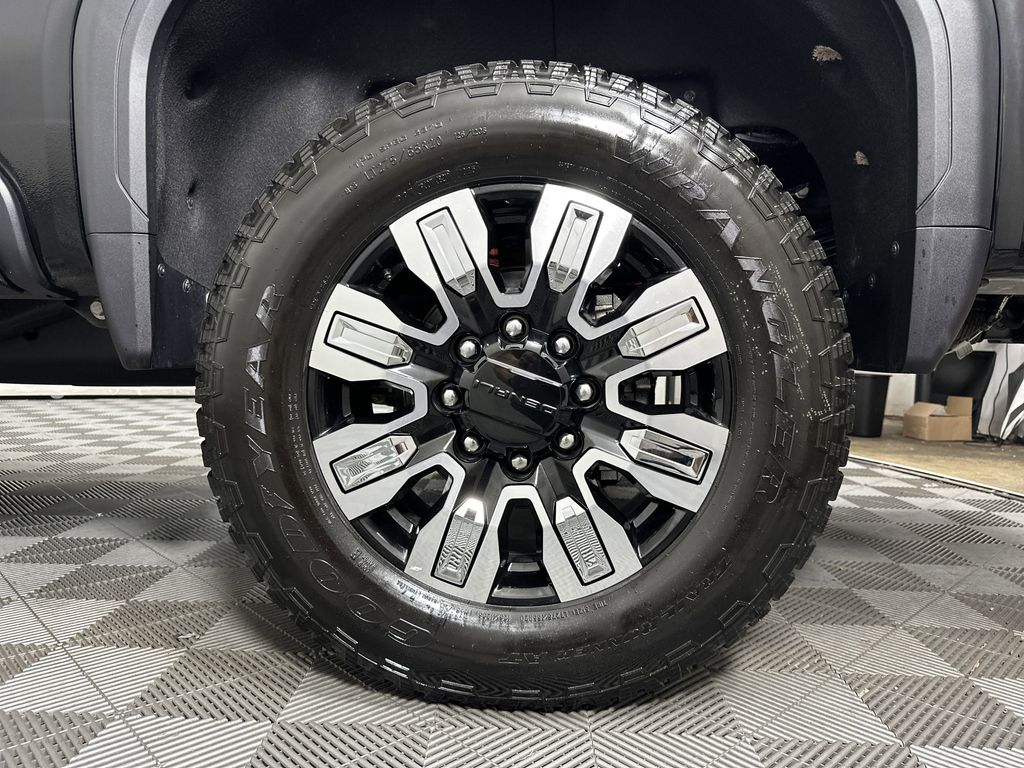 new 2025 GMC Sierra 2500HD car, priced at $86,034