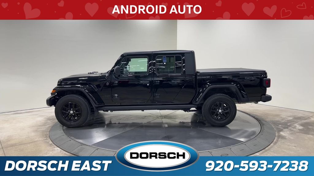 used 2023 Jeep Gladiator car, priced at $34,538