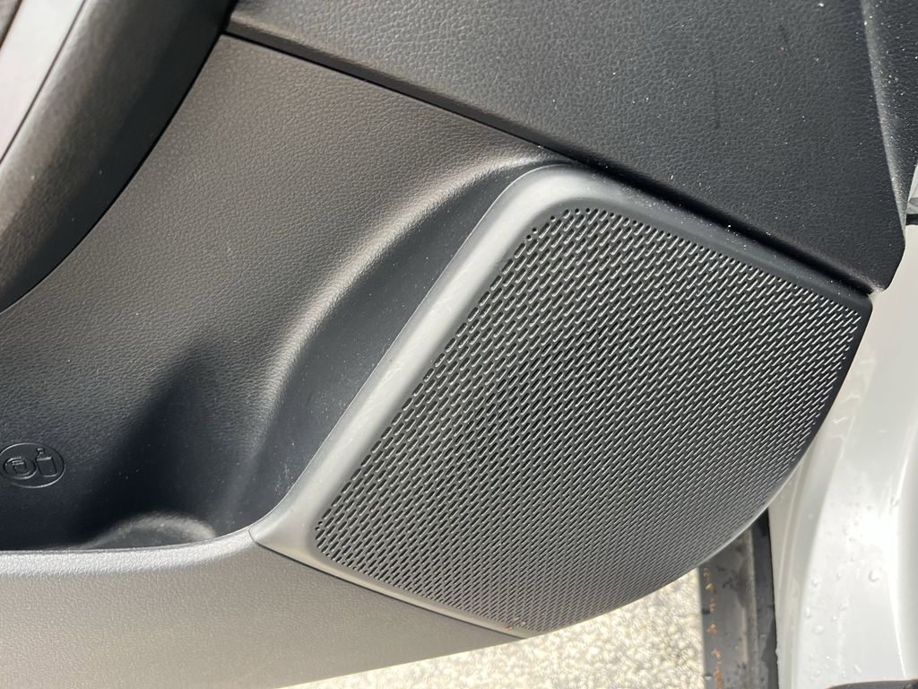used 2021 Kia Soul car, priced at $13,991