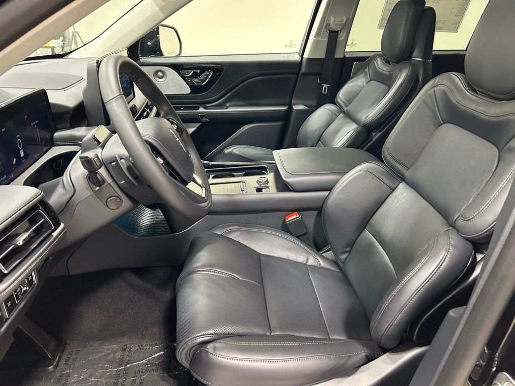 new 2026 Lincoln Aviator car, priced at $79,850