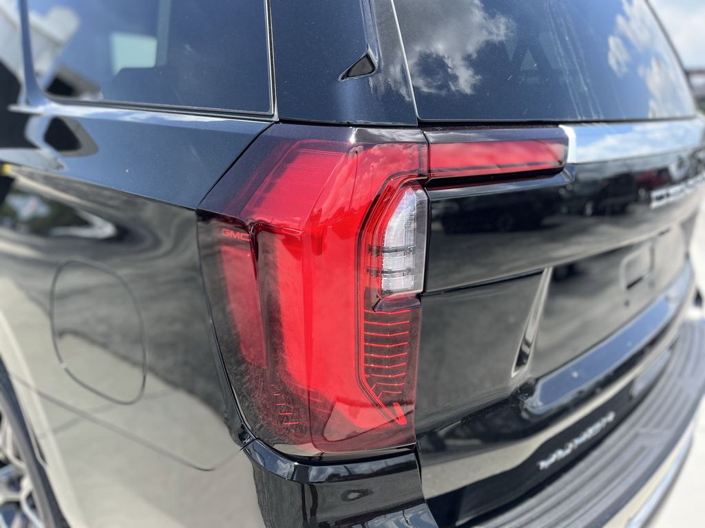 new 2025 GMC Yukon car, priced at $85,690