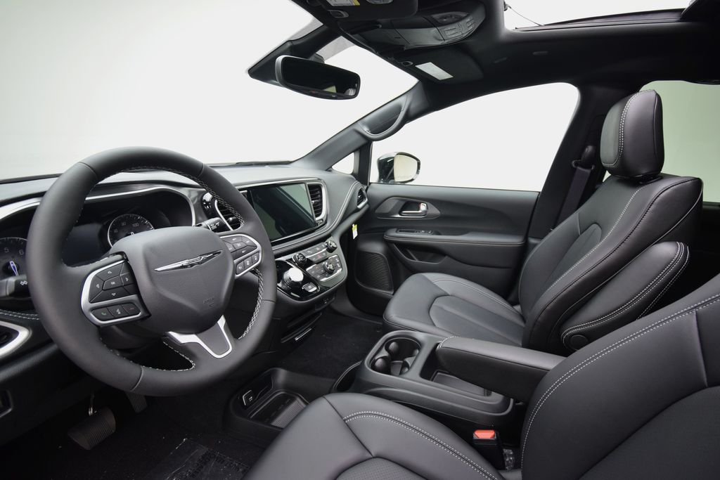 new 2026 Chrysler Pacifica car, priced at $45,088