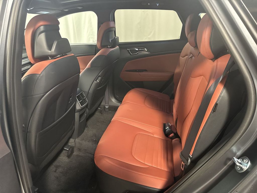 new 2025 Kia Sportage Hybrid car, priced at $38,895