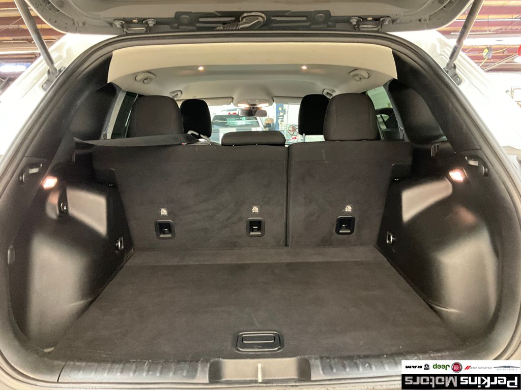 used 2020 Jeep Cherokee car, priced at $16,783