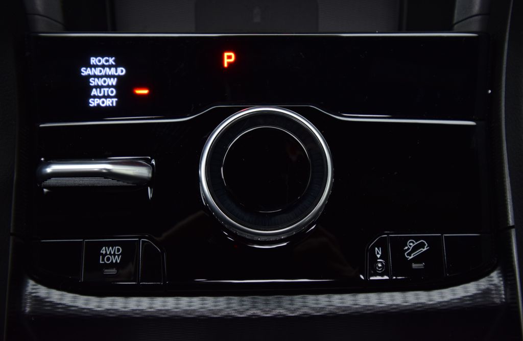 new 2025 Jeep Grand Cherokee car, priced at $55,330