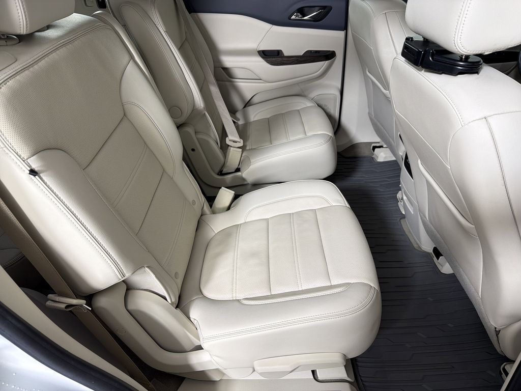 used 2020 GMC Acadia car, priced at $22,992