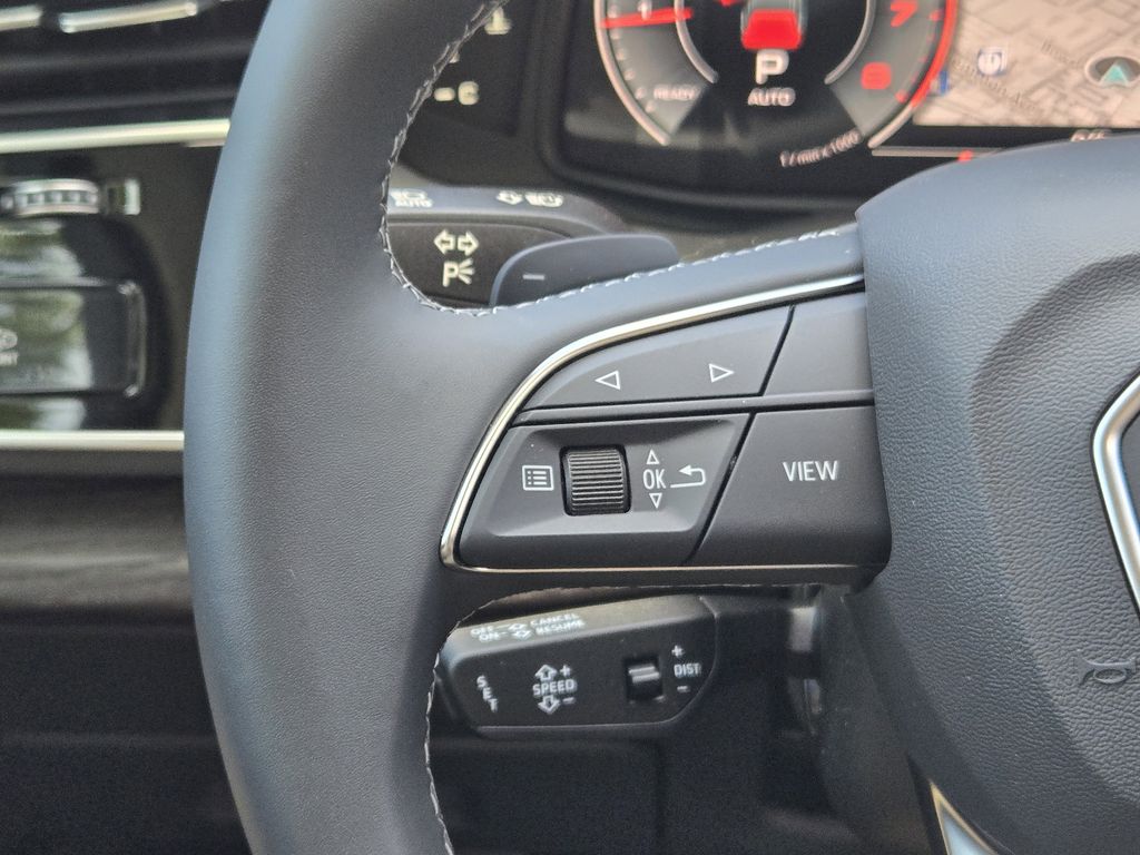 new 2025 Audi Q7 car, priced at $78,950
