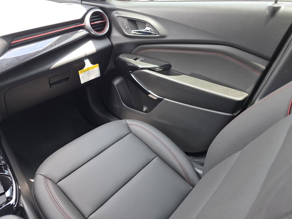 new 2025 Chevrolet Trax car, priced at $27,224