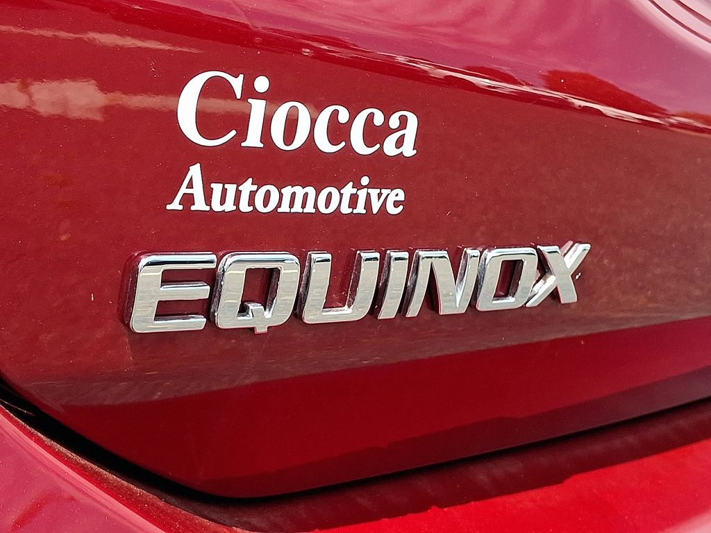 used 2021 Chevrolet Equinox car, priced at $22,795