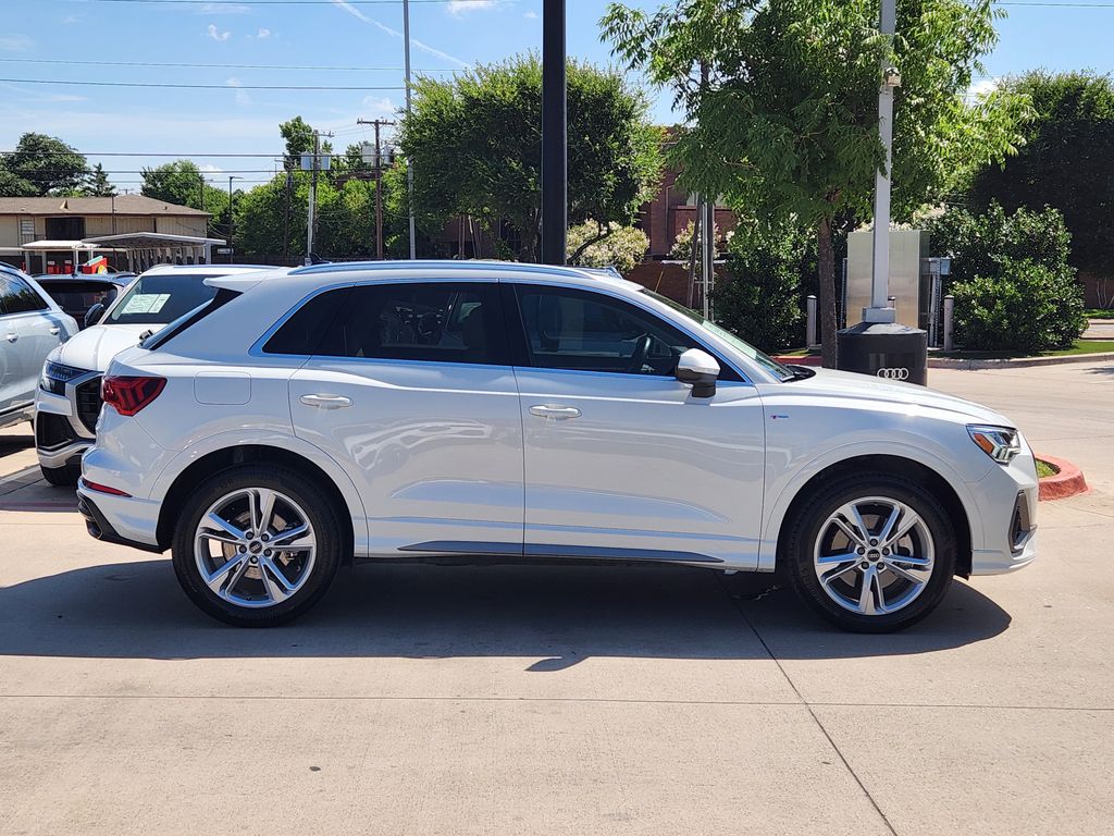 used 2022 Audi Q3 car, priced at $33,391
