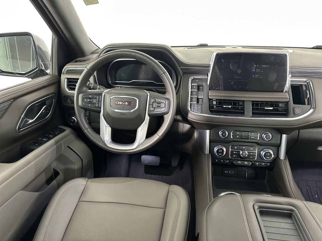 used 2023 GMC Yukon XL car, priced at $61,366