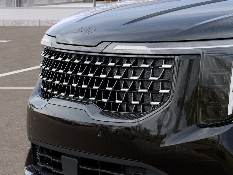 new 2025 Kia Carnival Hybrid car, priced at $48,168