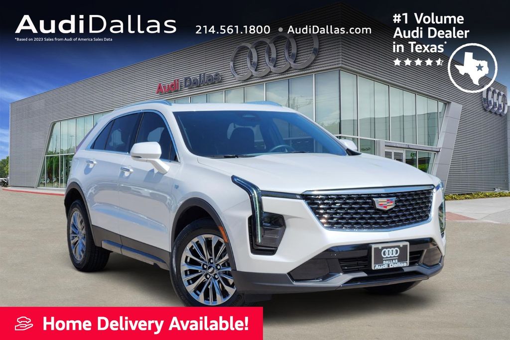 used 2024 Cadillac XT4 car, priced at $36,304