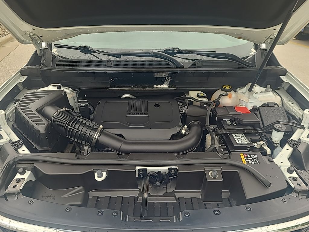 used 2023 GMC Acadia car, priced at $26,977