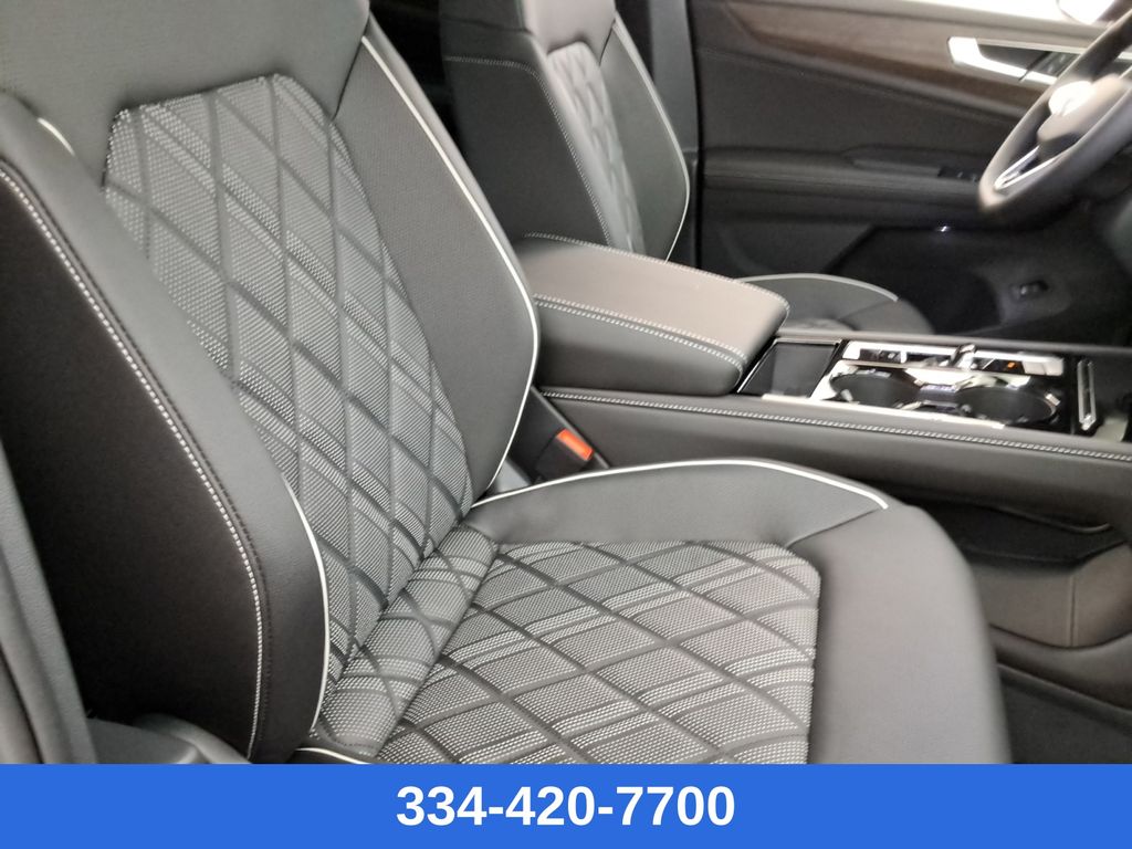 new 2025 Volkswagen Atlas car, priced at $50,200