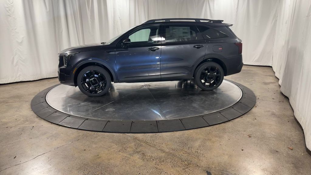 new 2025 Kia Sorento car, priced at $45,735