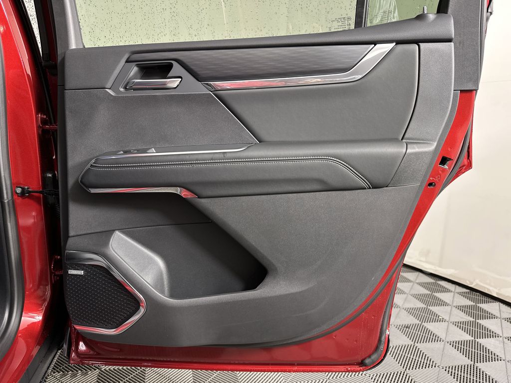 new 2025 GMC Acadia car, priced at $50,774
